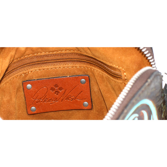 A5 NWoT PATRICIA NASH Cassini Turquoise Tooled Leather Logo Wristlet Clutch Bag - Picture 3 of 4